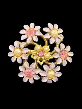 Pink enamel daisy flower rhinestone faux pearl gold tone brooch pin vintage